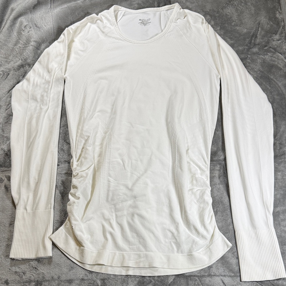 Athleta Women's White Long Sleeve ruched yoga/athletic tee